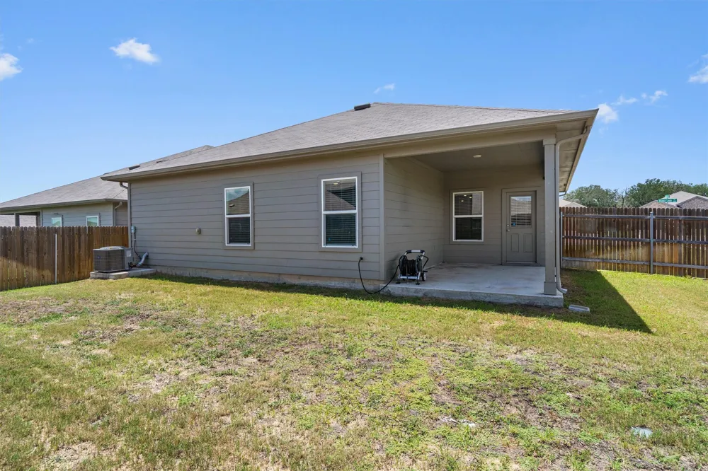 6121 Ronee Leah Drive Austin, TX 78724