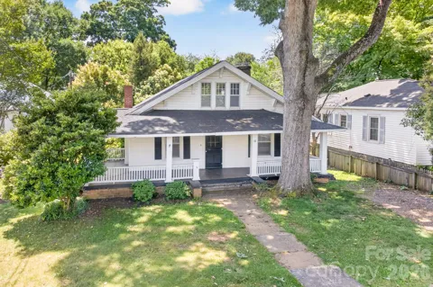 11 Cedar Street