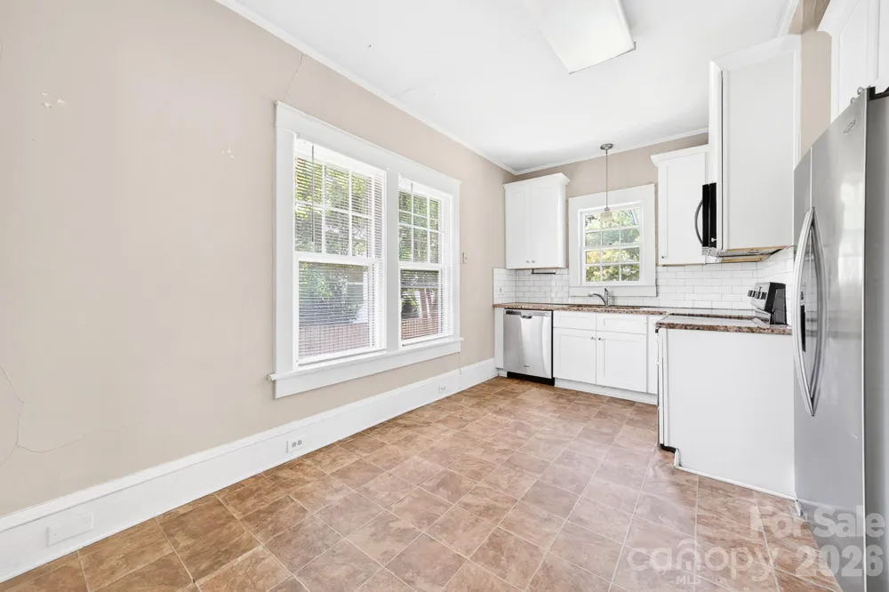 11 Cedar Street Belmont, NC 28012