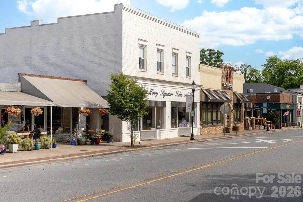 11 Cedar Street Belmont, NC 28012