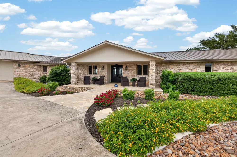 955 Skyline Drive Canyon Lake, TX 78133