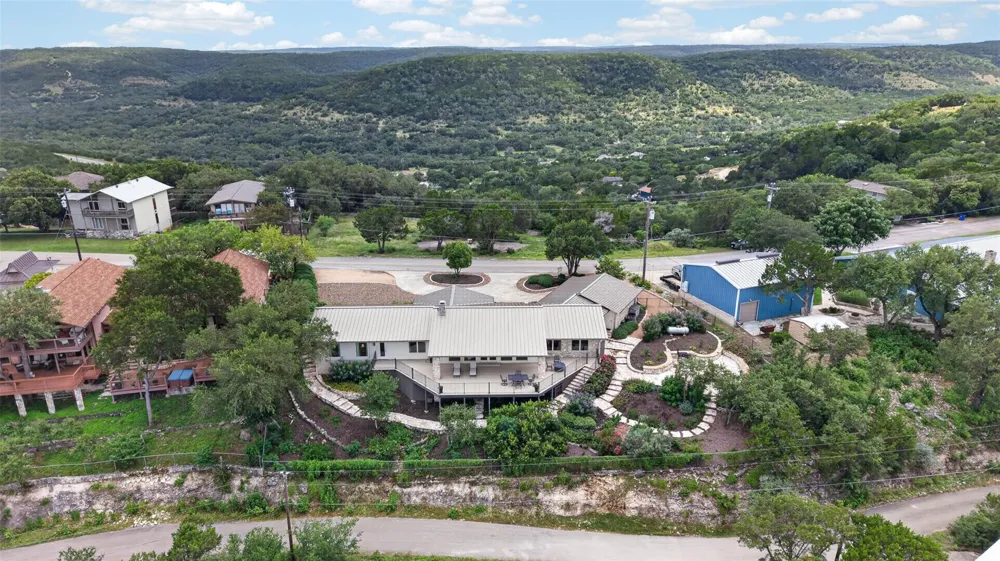 955 Skyline Drive Canyon Lake, TX 78133