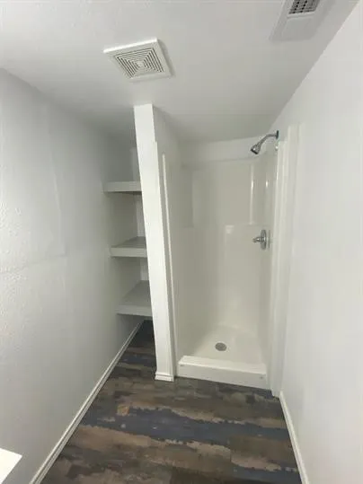 410 Pleasure Land Road Gun Barrel City, TX 75156