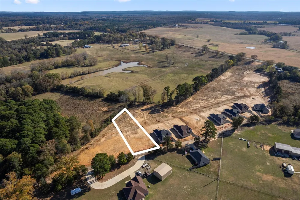 CR 4323 Pittsburg, TX 75686