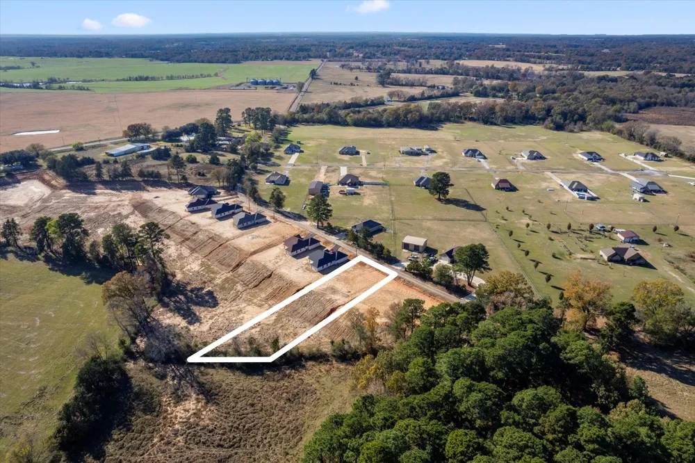 CR 4323 Pittsburg, TX 75686