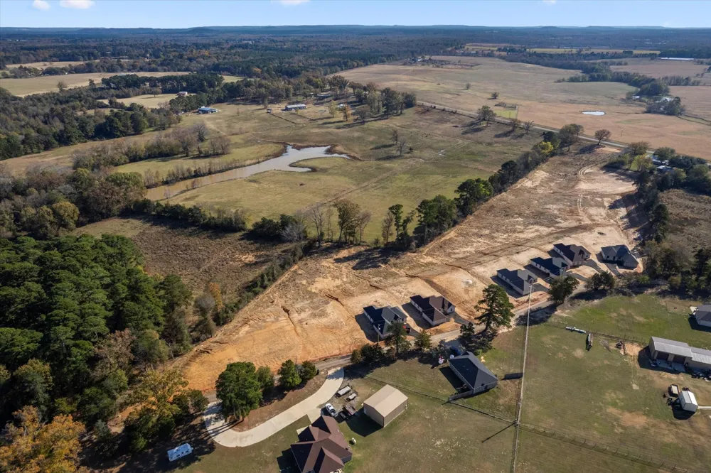 CR 4323 Pittsburg, TX 75686