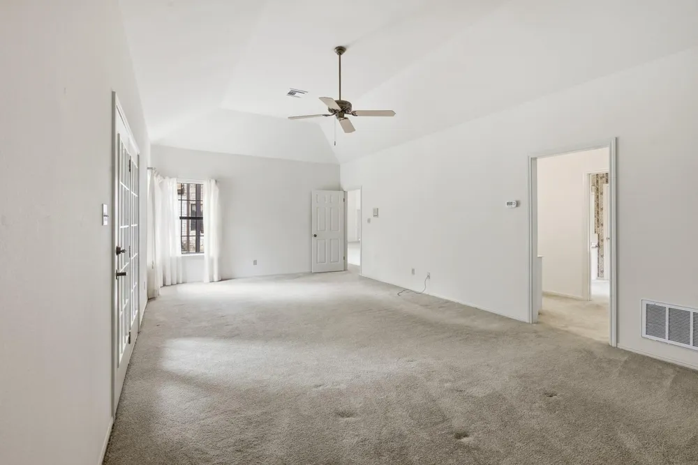 466 Elm Creek Road Rockdale, TX 76567