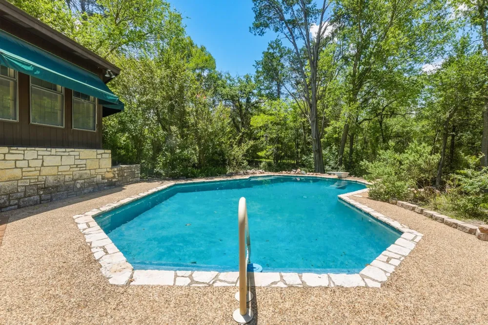 466 Elm Creek Road Rockdale, TX 76567