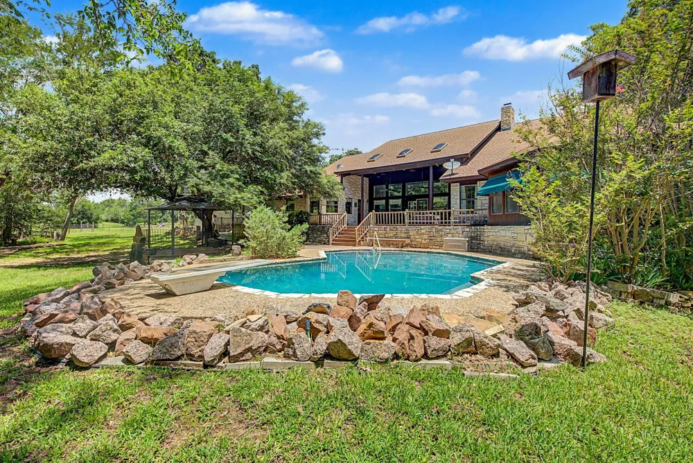 466 Elm Creek Road Rockdale, TX 76567