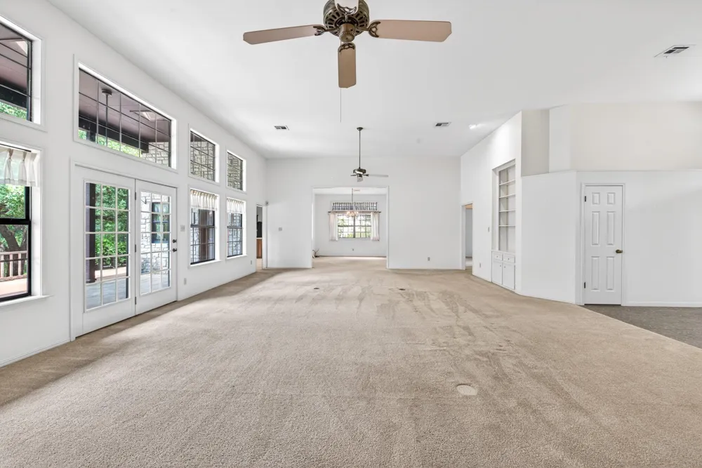 466 Elm Creek Road Rockdale, TX 76567