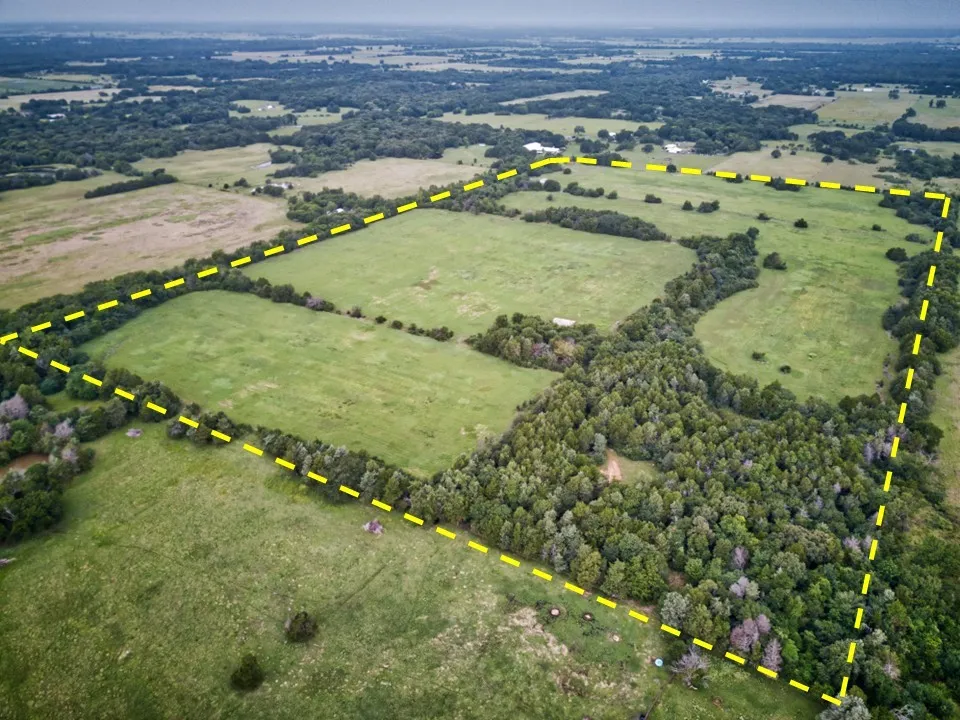 157 CR 1150 Ravenna, TX 75418