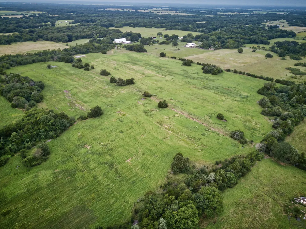 157 CR 1150 Ravenna, TX 75418