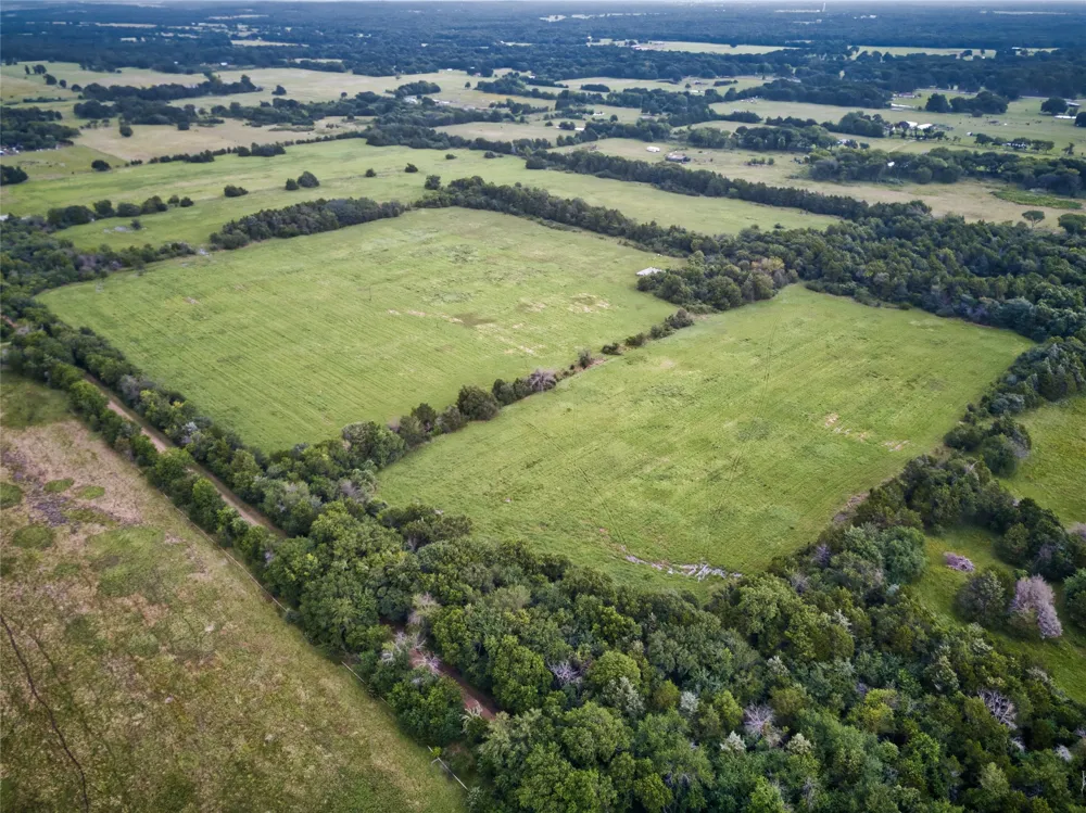 157 CR 1150 Ravenna, TX 75418