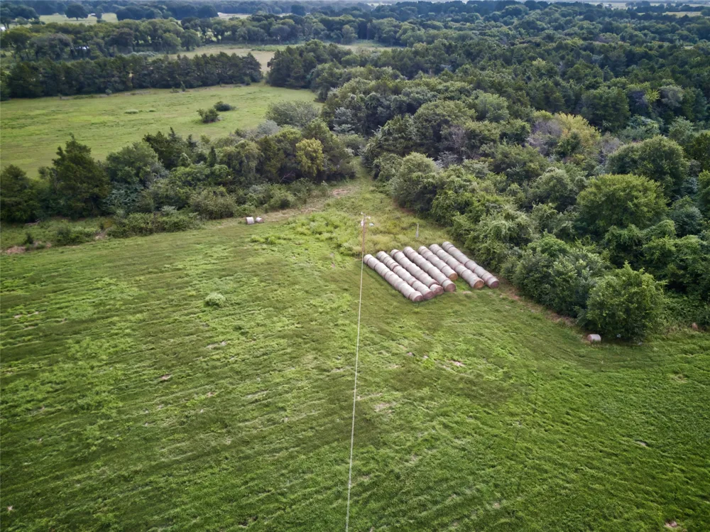 157 CR 1150 Ravenna, TX 75418