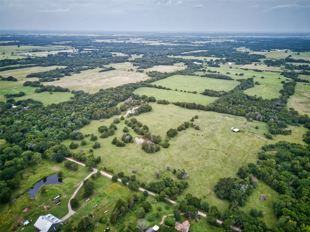 157 CR 1150 Ravenna, TX 75418