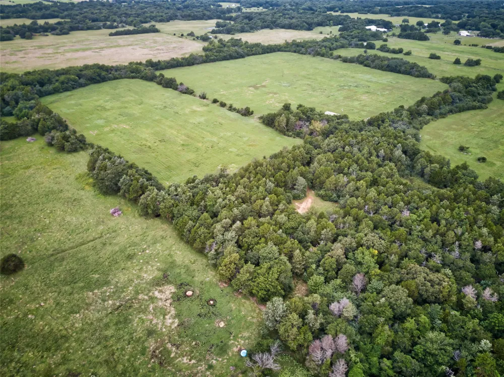 157 CR 1150 Ravenna, TX 75418
