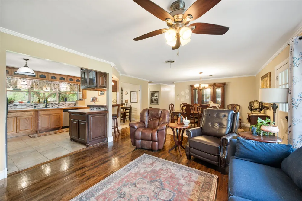 14036 Old Texaco Road Conroe, TX 77302