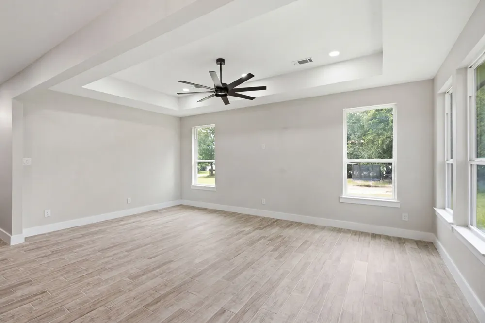 201 E Freeman Street Ennis, TX 75119