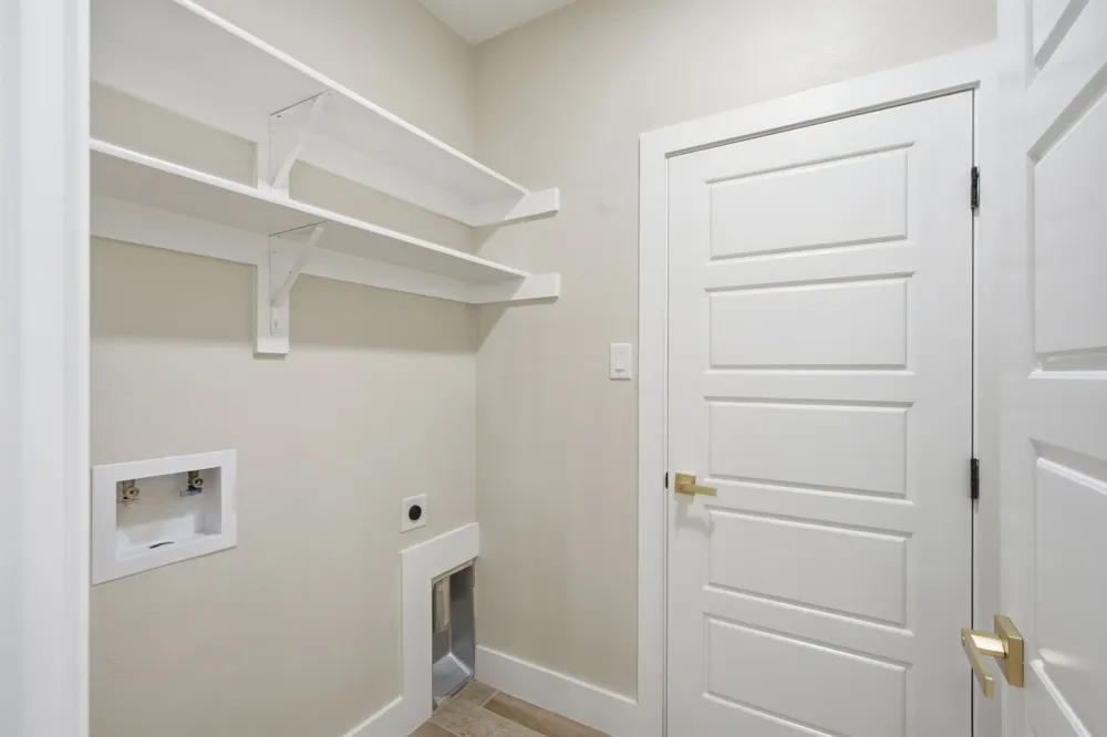 201 E Freeman Street Ennis, TX 75119
