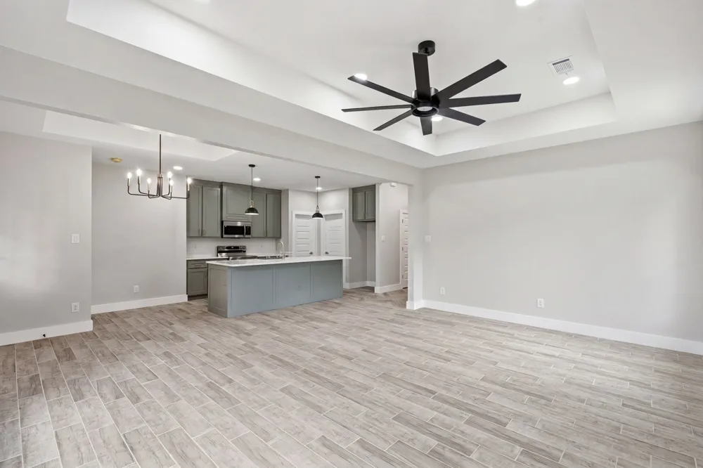 201 E Freeman Street Ennis, TX 75119