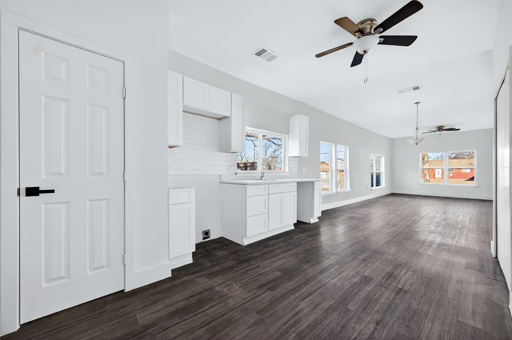 710 E Lamar Street Sherman, TX 75090