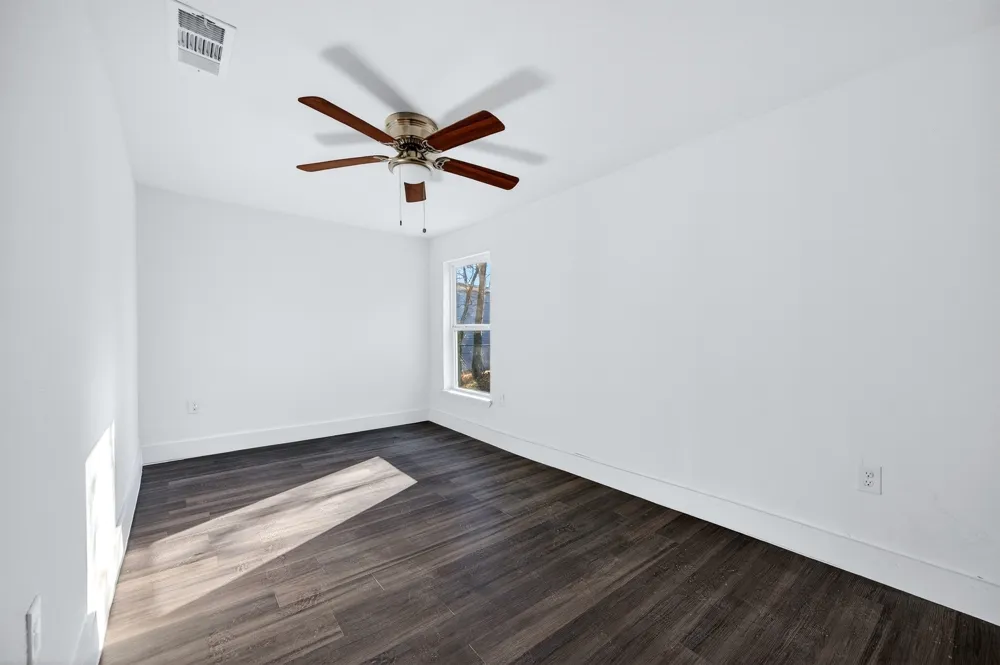 710 E Lamar Street Sherman, TX 75090