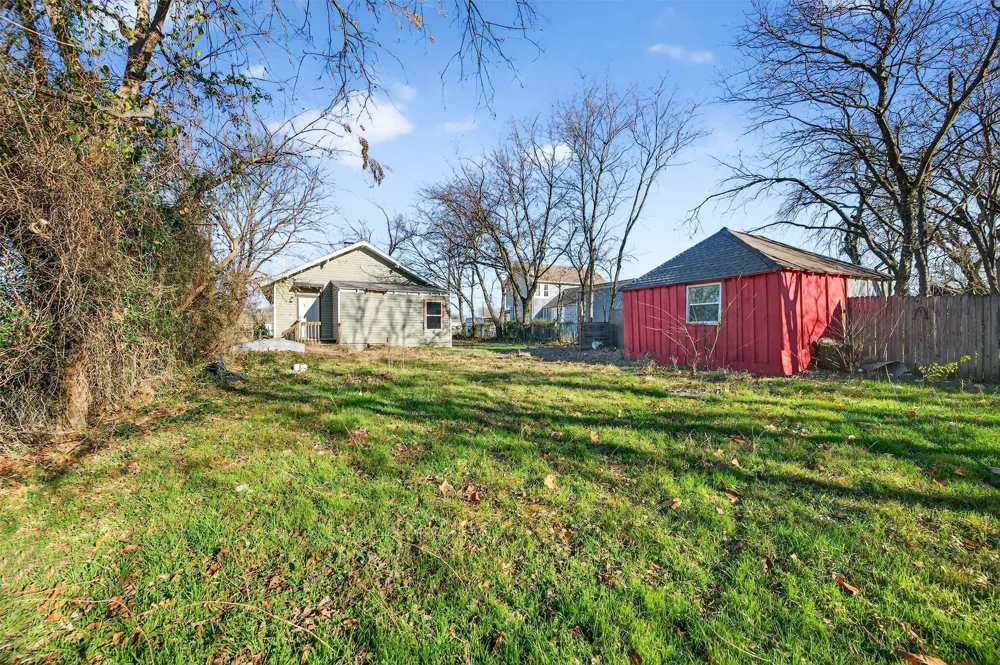 710 E Lamar Street Sherman, TX 75090