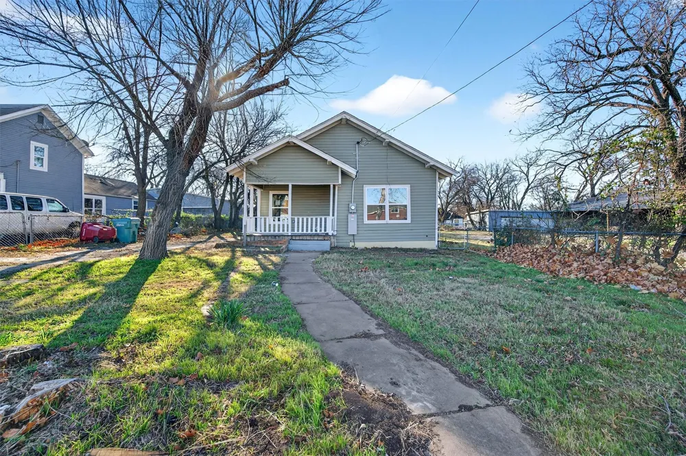 710 E Lamar Street Sherman, TX 75090