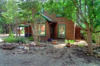 232 Private Road 1500a