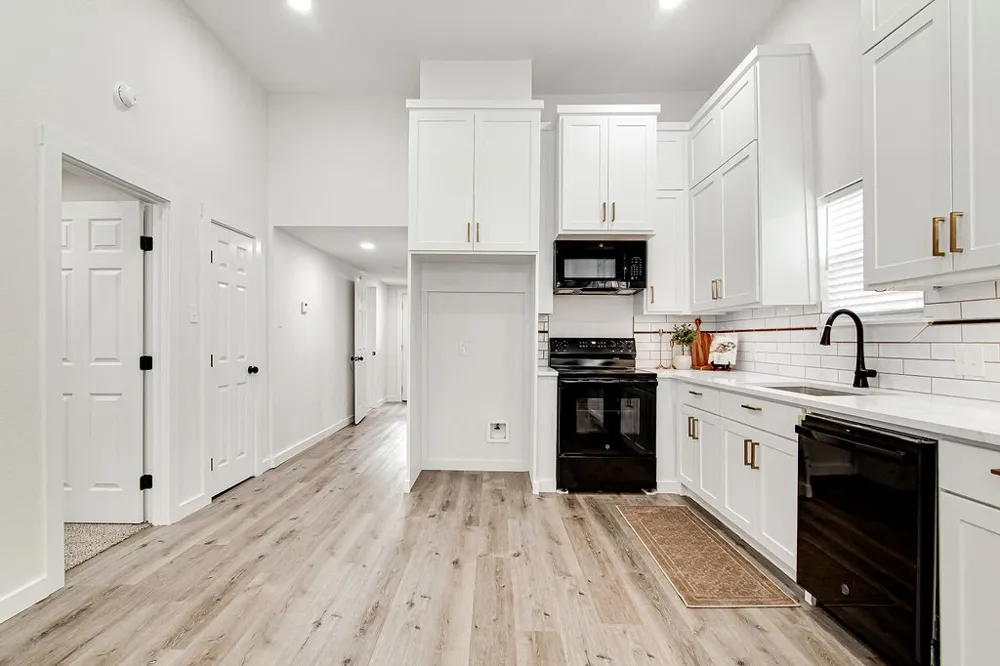 904 S Anglin Street Cleburne, TX 76031