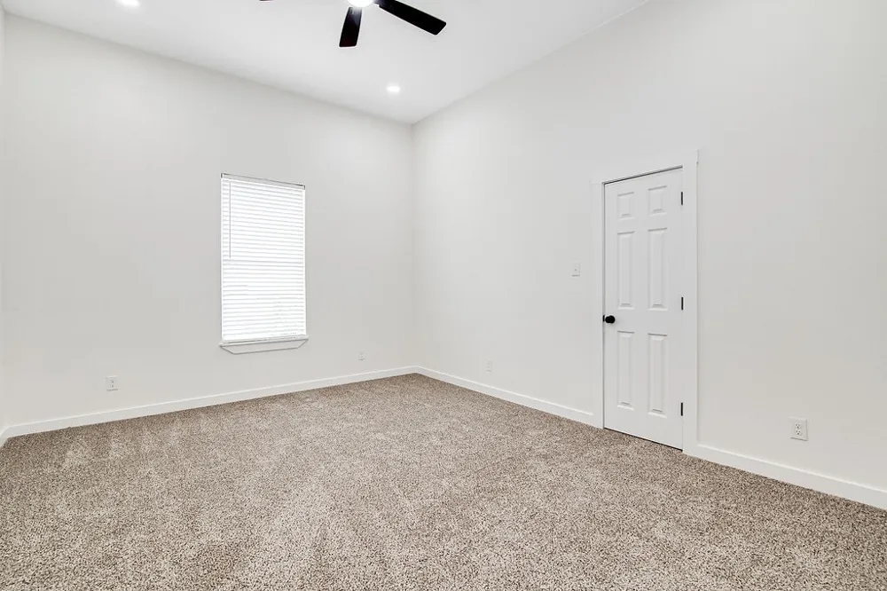 904 S Anglin Street Cleburne, TX 76031