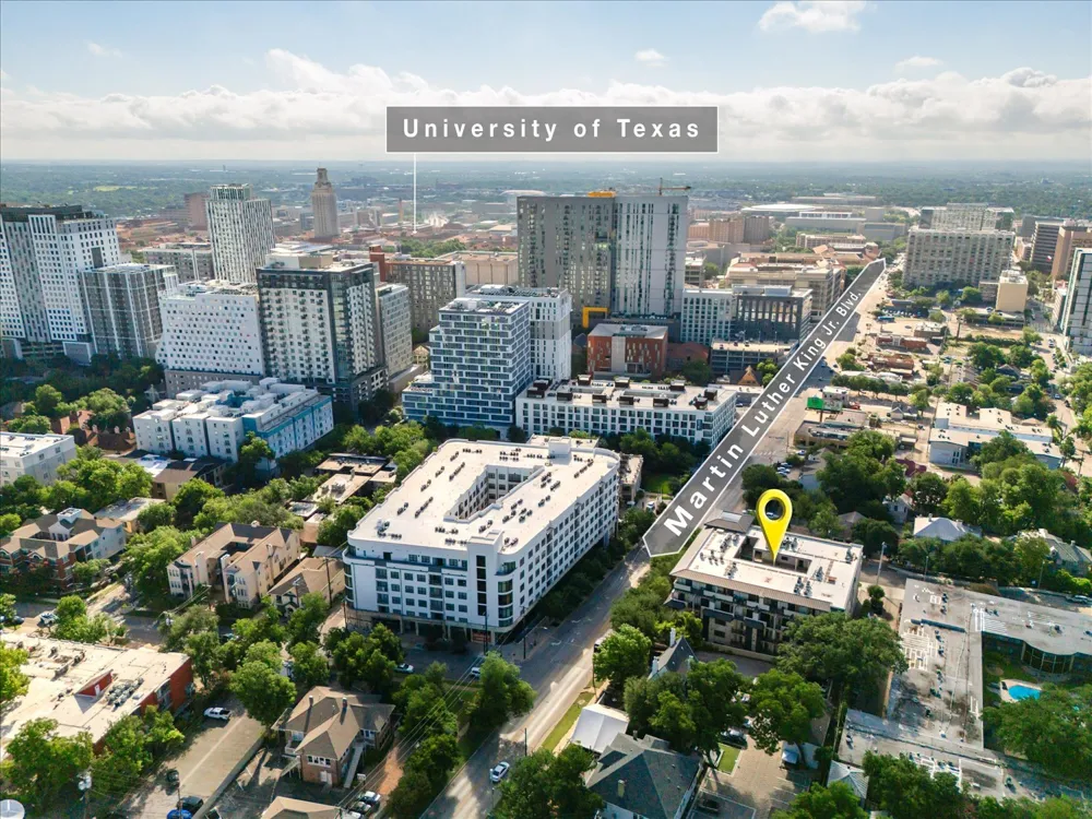 1812 West Avenue #207 Austin, TX 78701