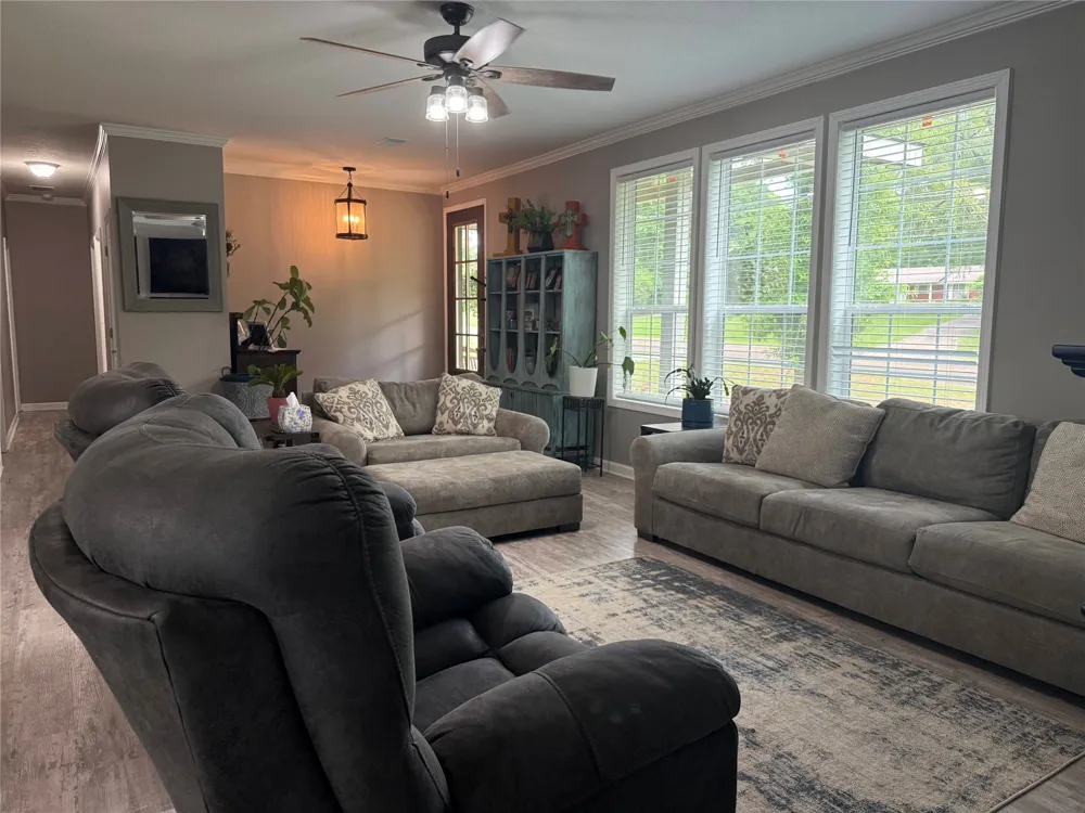 680 E 4th Street Rusk, TX 75785