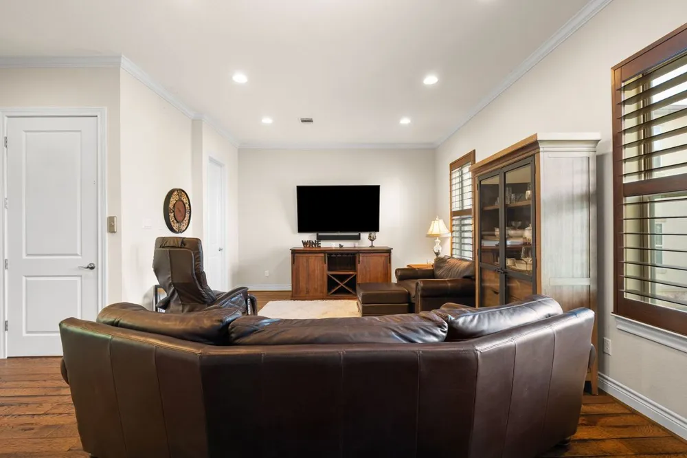 1116 Highknoll Lane Georgetown, TX 78628