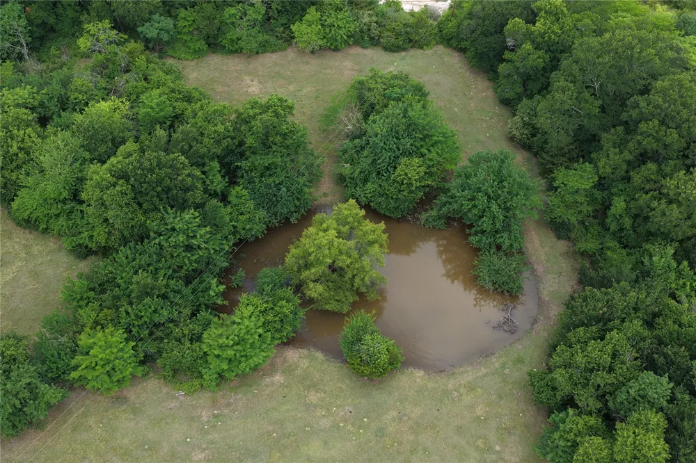 809 Stephenson Road Red Oak, TX 75154