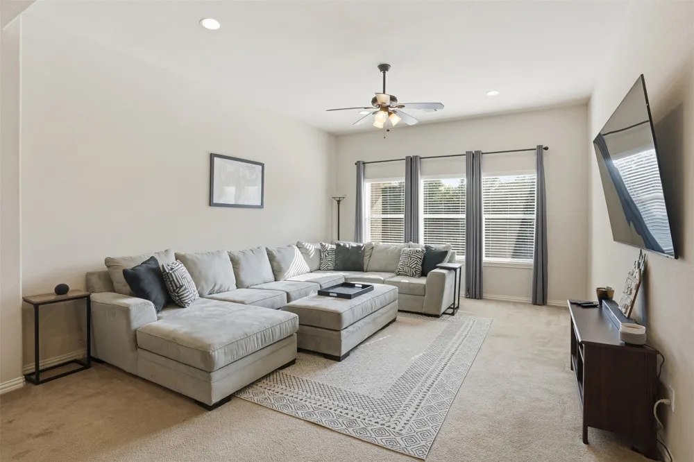1937 Kempwood Loop Round Rock, TX 78665
