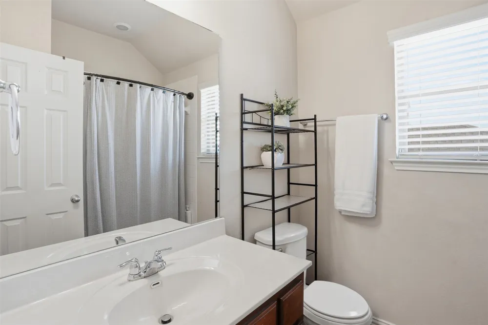 1937 Kempwood Loop Round Rock, TX 78665