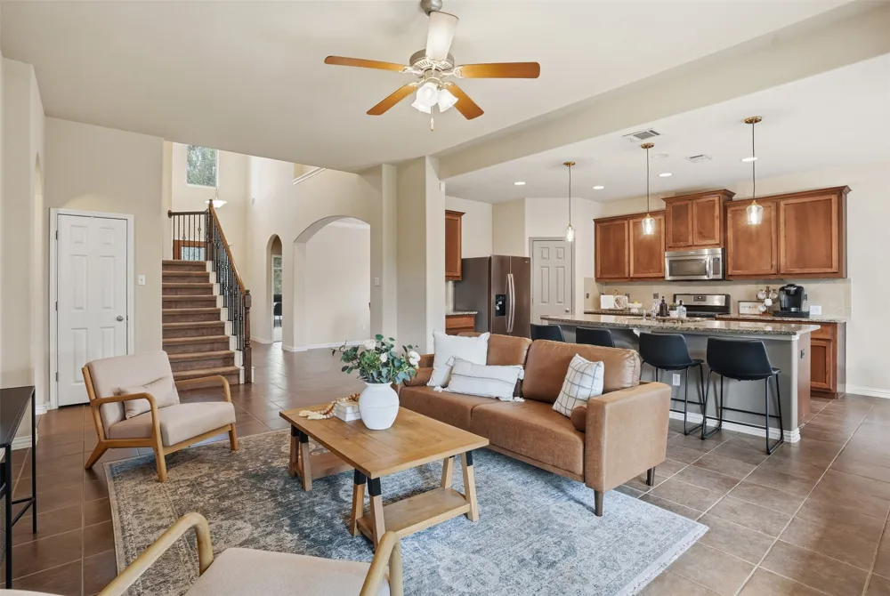 1937 Kempwood Loop Round Rock, TX 78665