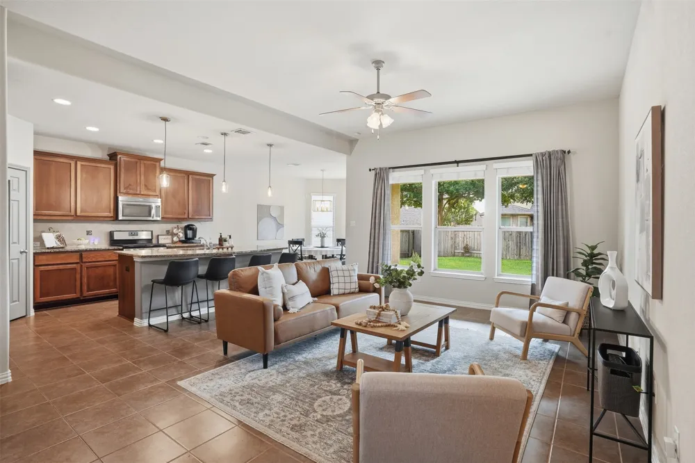 1937 Kempwood Loop Round Rock, TX 78665