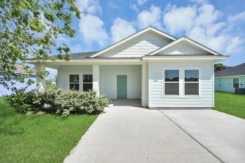 638 Stovall Drive Palacios, TX 77465