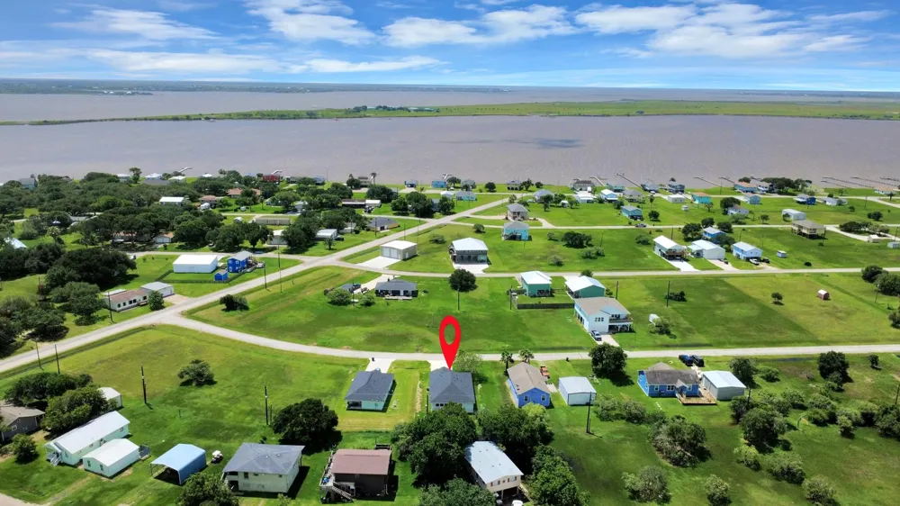 638 Stovall Drive Palacios, TX 77465