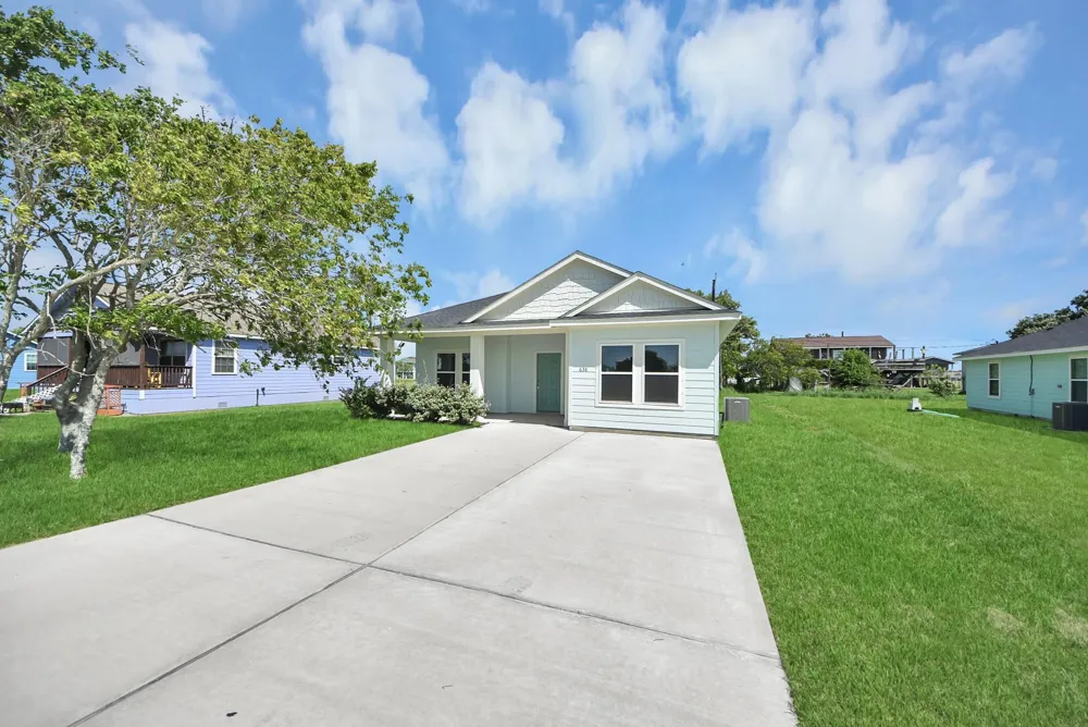 638 Stovall Drive Palacios, TX 77465