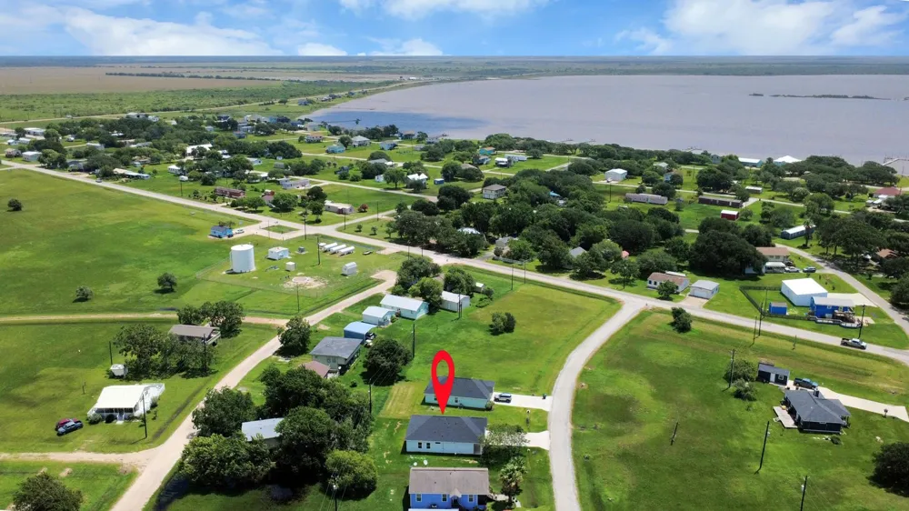 638 Stovall Drive Palacios, TX 77465