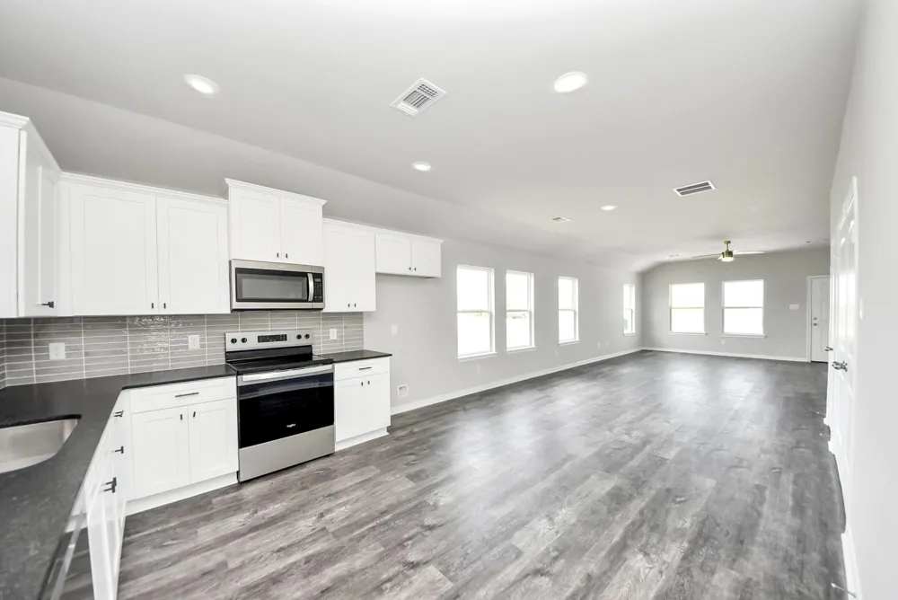 688 Swallow Drive Palacios, TX 77465