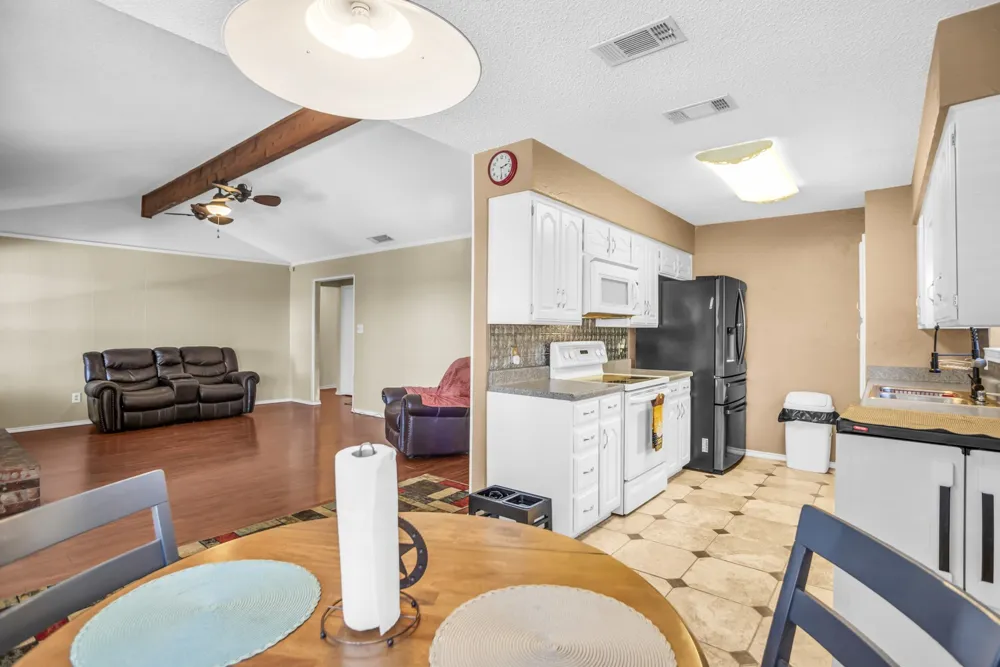 693 Bluebonnet Drive Keller, TX 76248