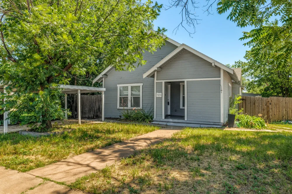925 Palm Street Abilene, TX 79602