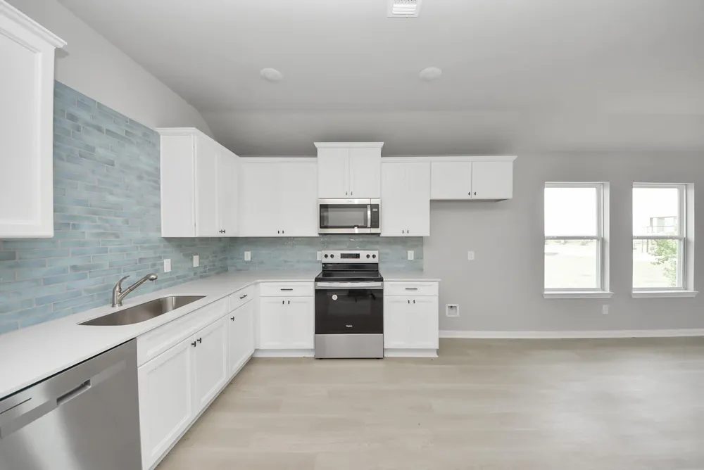 1105 W Bayshore Drive Palacios, TX 77465