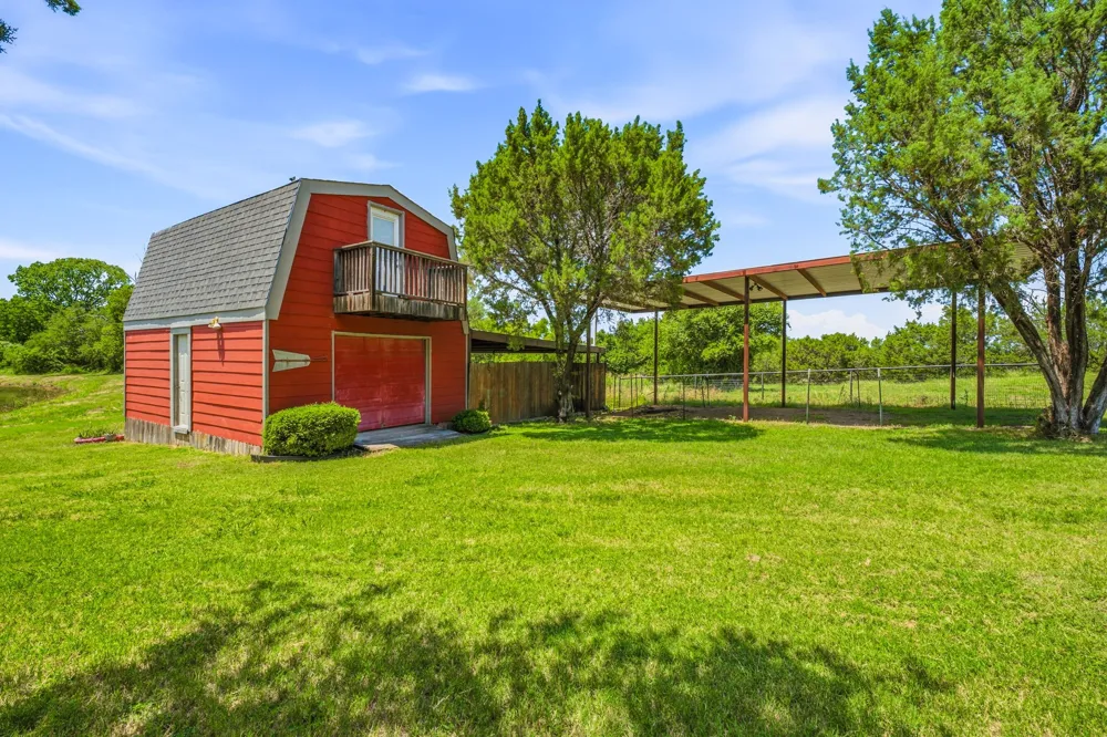 5500 Friendship Road Tolar, TX 76476