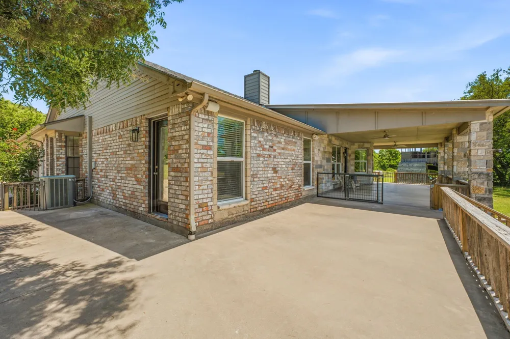 5500 Friendship Road Tolar, TX 76476