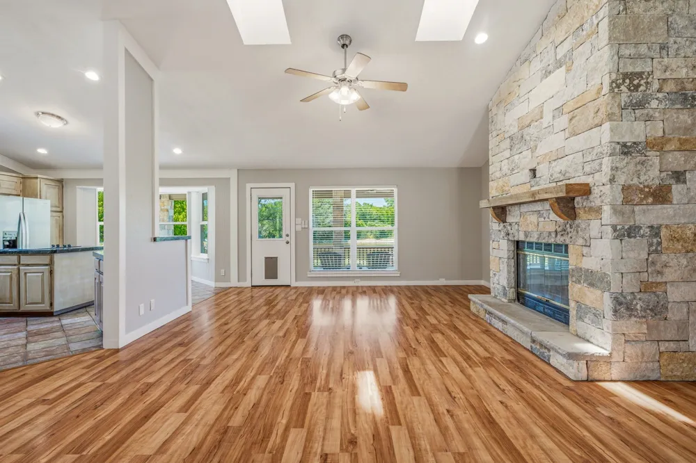 5500 Friendship Road Tolar, TX 76476